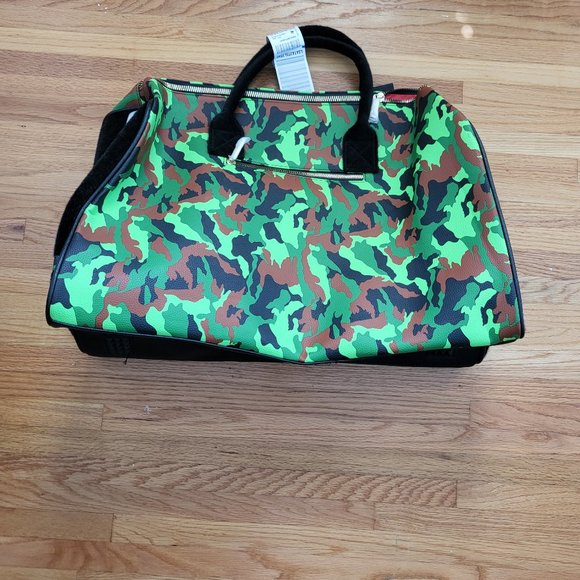 Tote&Carry- As seen on BRIDES Magazine - Unisex travel bag (New with Tags) - Picture 9 of 13